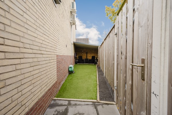 Medium property photo - Vingerhoedskruid 14, 3191 JN Hoogvliet Rotterdam